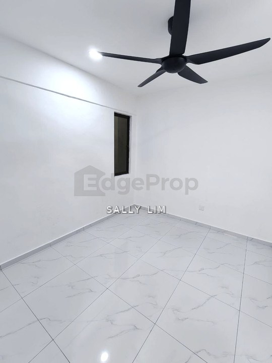 Rumah Pangsa Sri Orkid Ehsan Jaya Medium Low Cost Flat Renovated Unit For Sale, Johor, Johor Bahru