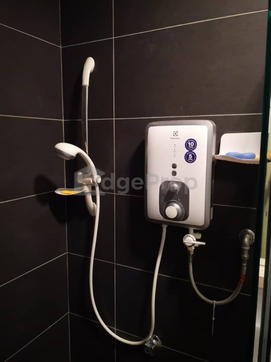 Utropolis Suites 2 Glenmarie Fully Furnished Studio Unit , Selangor, Glenmarie