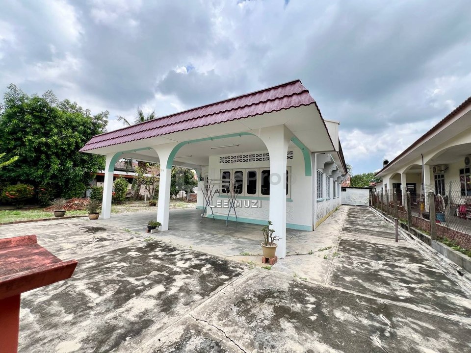 TAMAN JALONG