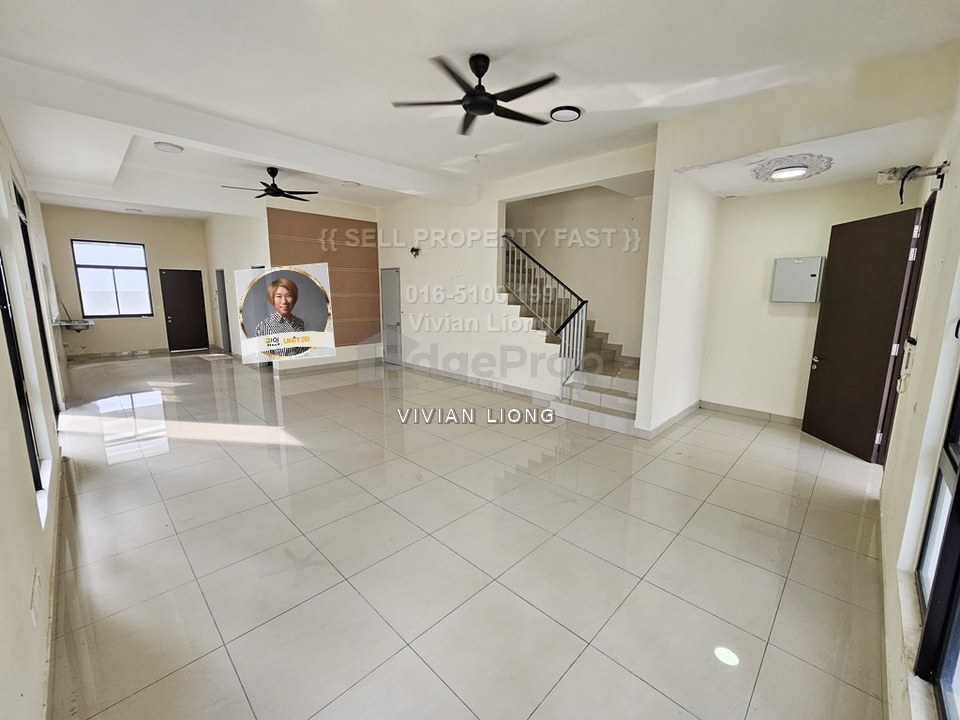 AVENS RESIDENCE @ SOUTHVILLE CITY BANGI【CORNER with 10ft Land, 3sty Superlink 22x75sf, 7rooms, 6bath】, Selangor, Bangi