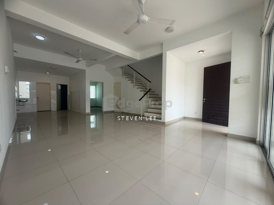 Kundang Estates