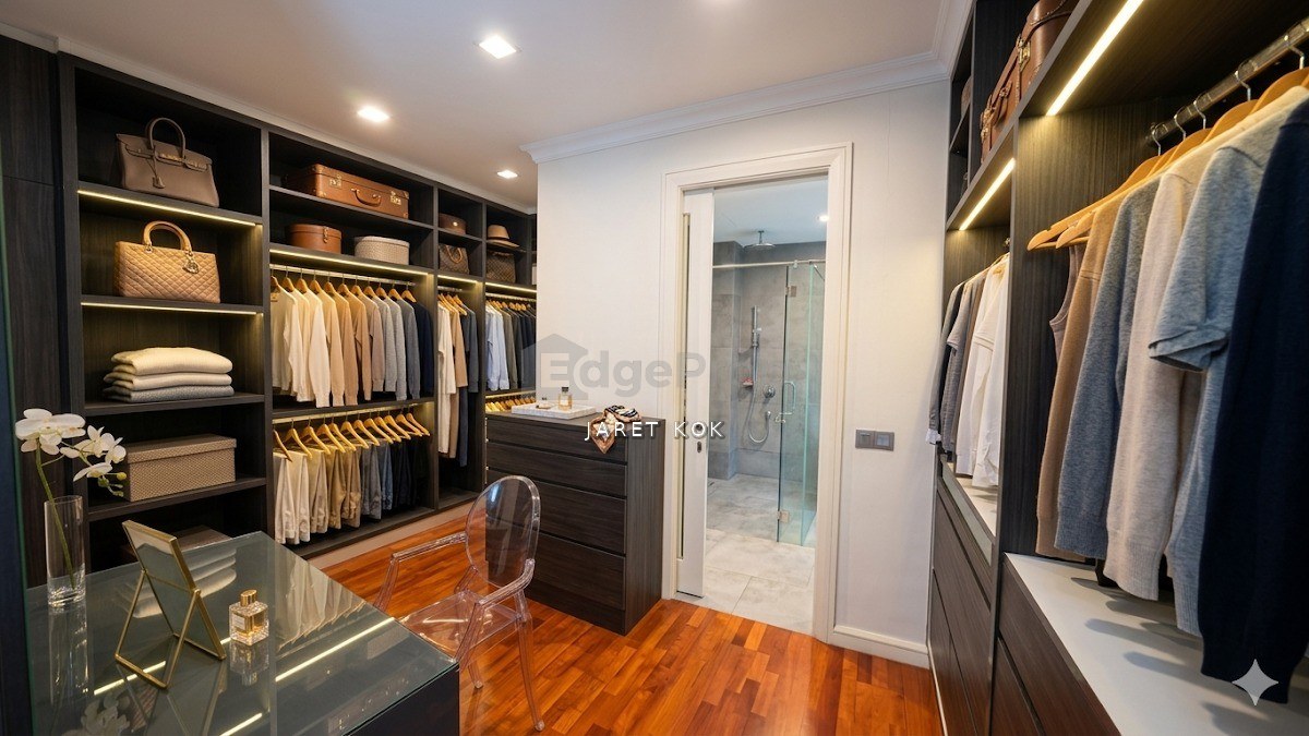 Freehold End Lot 3400sf Beringin Residence Damansara Heights 3+1 Rooms, Kuala Lumpur, Damansara