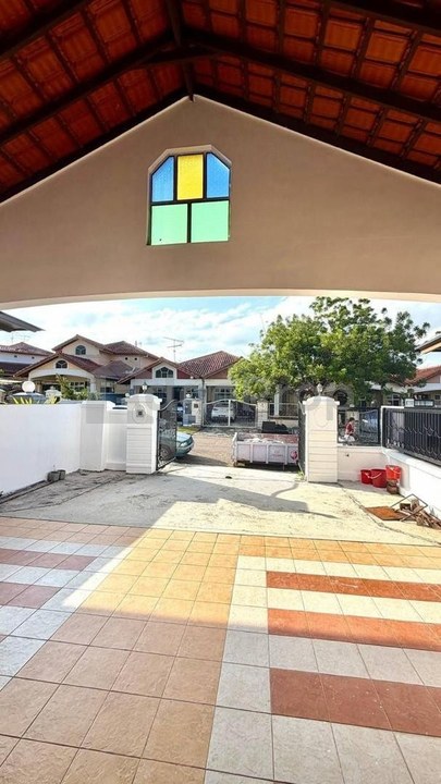 Taman Pelangi Indah