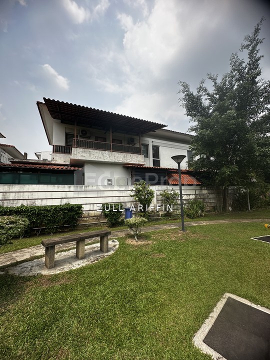 MUTIARA GOMBAK D/S SEMI-D URGENT SALE, Selangor, Gombak