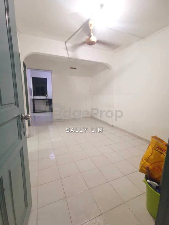 Flat Taman Ungku Tun Aminah