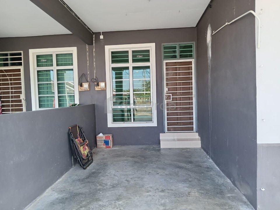 RUMAH SEMI D TAMAN PINGGIRAN UNIVERSITI, BACHOK, KELANTAN, Kelantan, Bachok