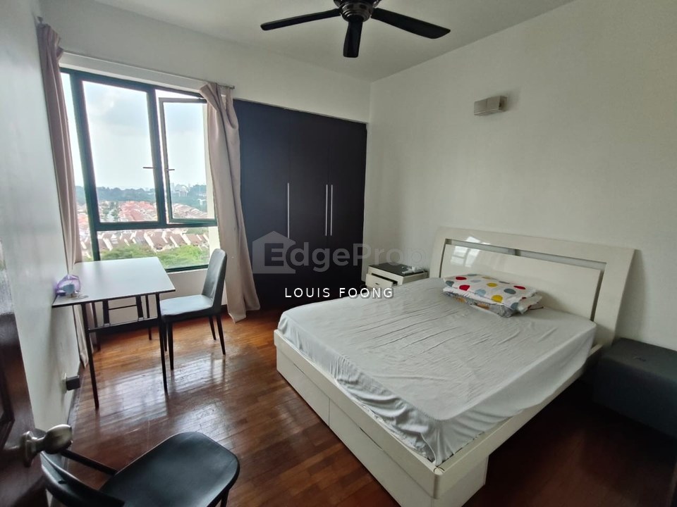 Desa ParkCity (Nadia Parkfront Condominium)
