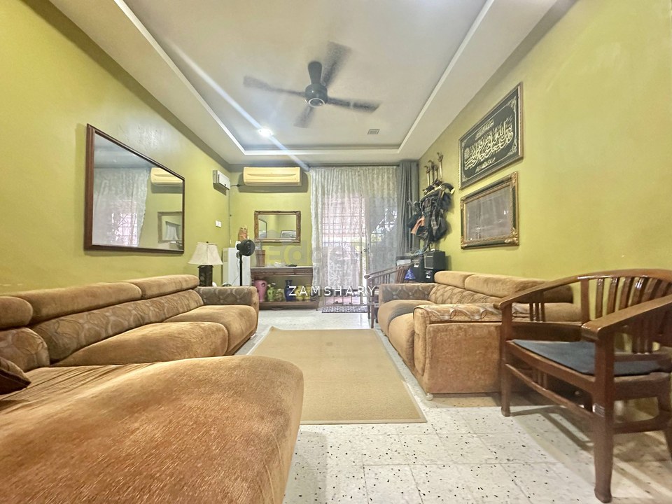Seksyen 18, Shah Alam