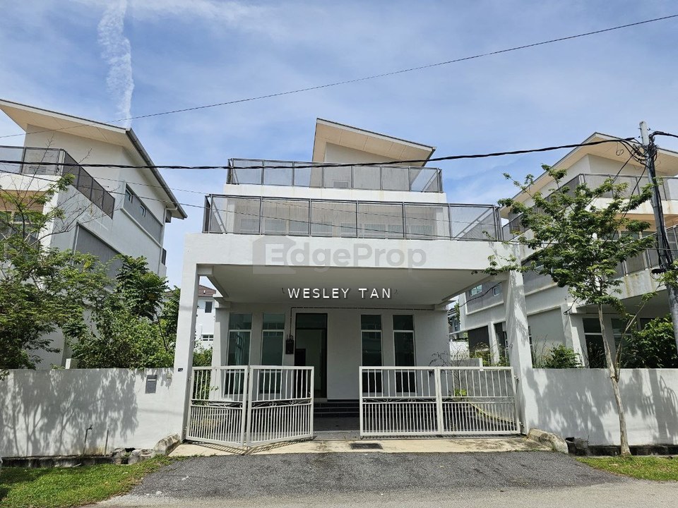 For Sale 2.5 Storey Zero Lot Bungalow @ Taman Nuri Durian Tunggal, Melaka, Durian Tunggal
