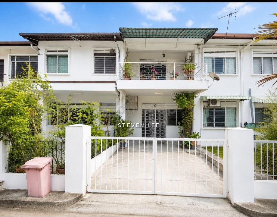 Paramount Garden (Taman Paramount)