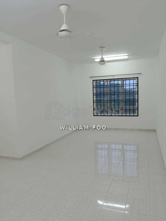 Idaman Senibong 3 Bed Partial Furnish New For Sale, Johor, Permas Jaya/Senibong