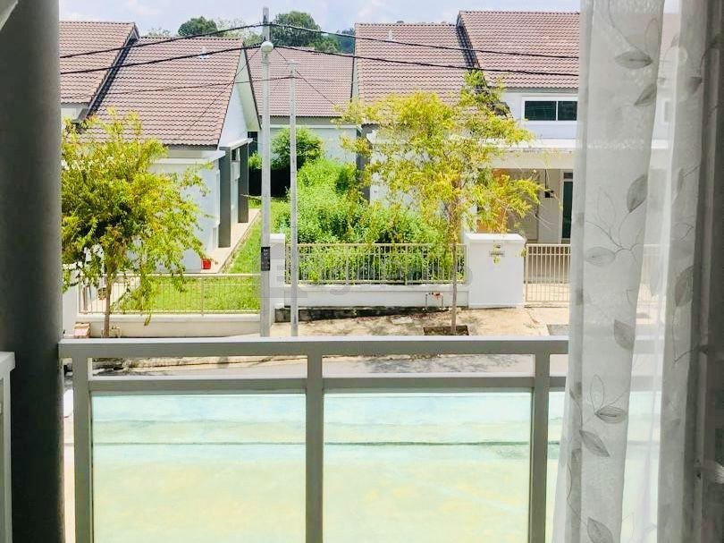 Simfoni East Taman Tunku Intan Safinaz
