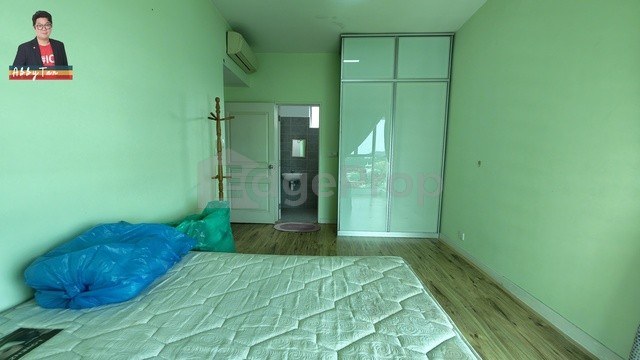 Why Pay RM700+ per sqft? Own This Alam Damai Corner Unit at Only RM490 per sqft