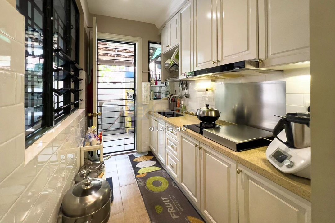 Desa ParkCity (Nadia Parkhomes)