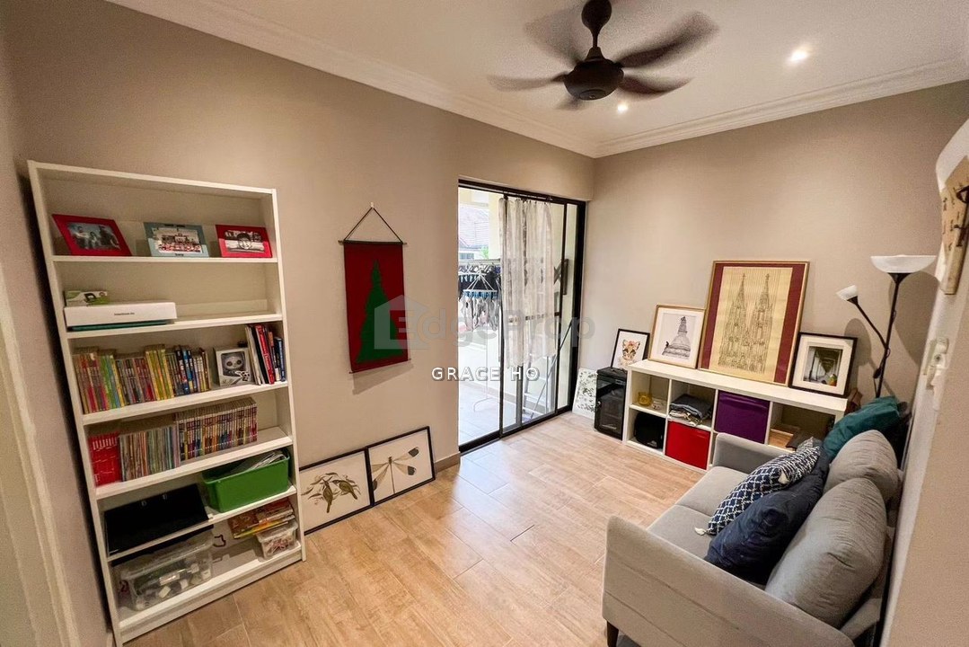 Desa ParkCity (Nadia Parkhomes)