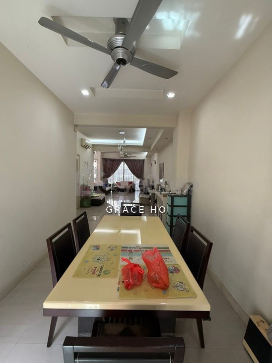 Desa ParkCity (SouthLake)