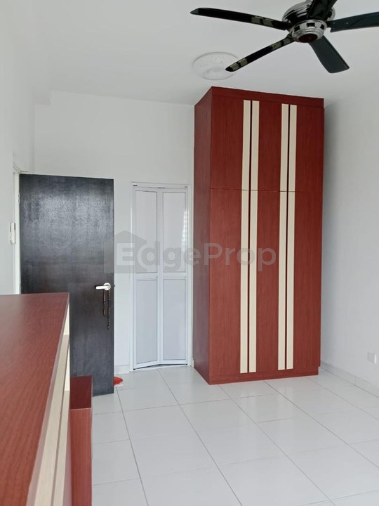 Sky view apartments house for sale , Johor, Bukit Indah