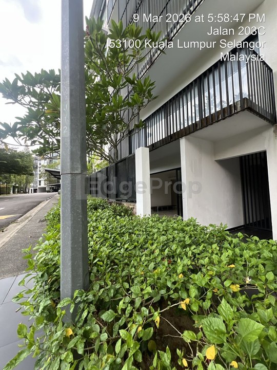 20 Trees Apartment