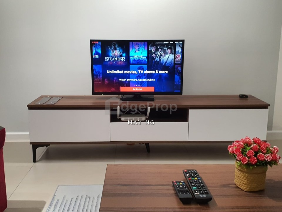 Casa Embun Cyberjaya Fully Furnished 3 Bedrooms 1000 sqft WiFi Included RM2000, Selangor, Dengkil