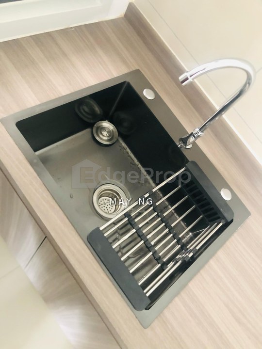 Casa Embun Cyberjaya 3R2B Semi Furnished 1000 sqft 2 Car Parks RM1600, Selangor, Dengkil