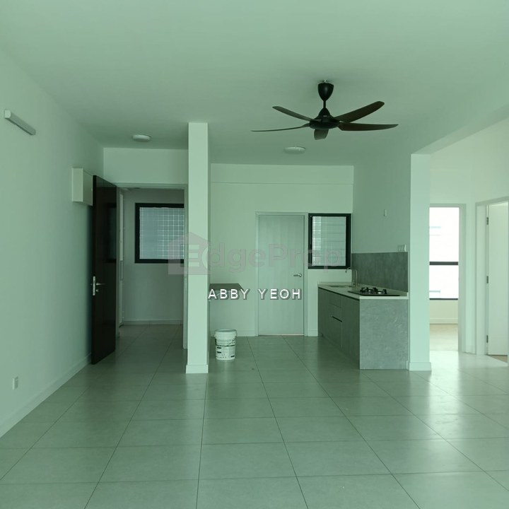 3 Residence Condominium