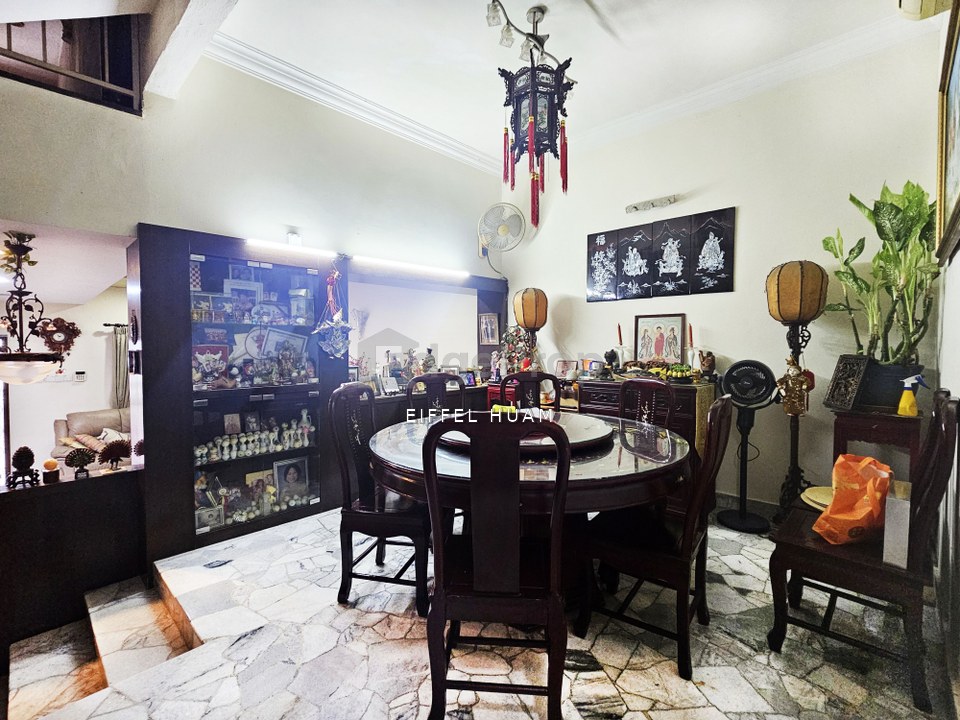 Renovated & Well-Maintained Double Storey Terrace For Sale, Penang, Persiaran Gurney