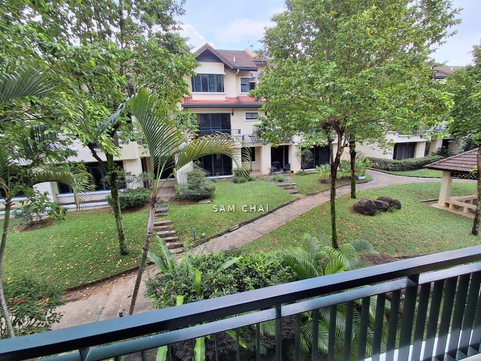 Desa ParkCity (Nadia Parkhomes)