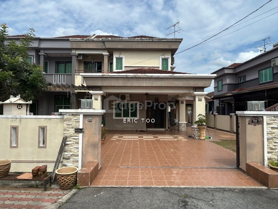 Taman Pesona, Kampung Koh