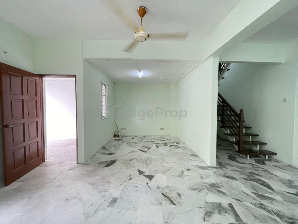 USJ 1, Subang Jaya Double Storey Terrace For Sale SPACIOUS, Selangor, USJ