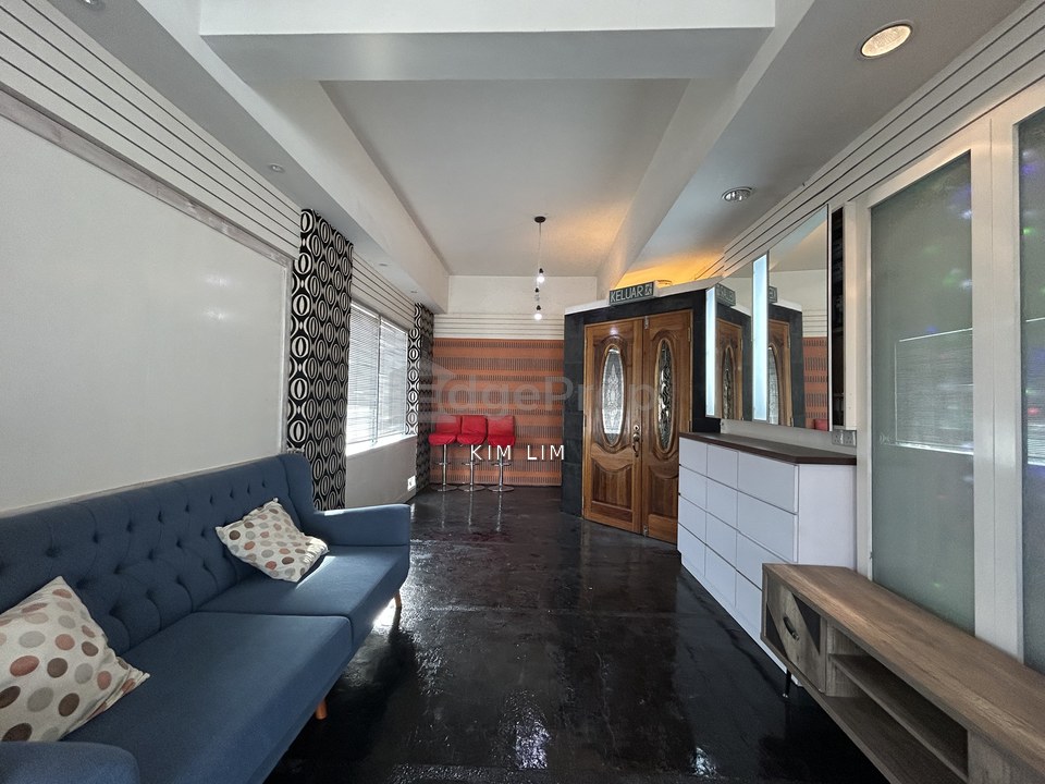 AMPANG PUTRA RESIDENCY (STRATA SHOP OFFI
