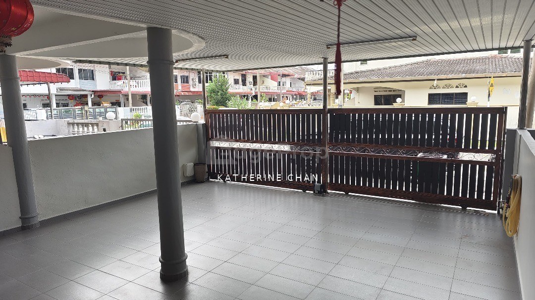 Taman Perdana Muar -Double Storey - Renovated, Johor, Muar