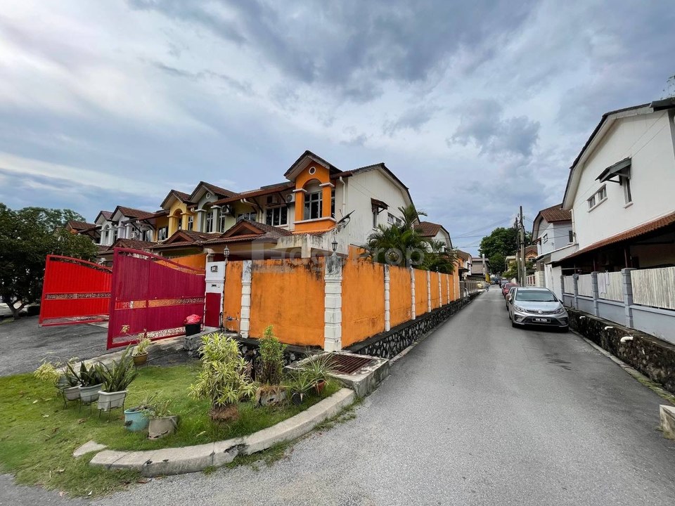 Taman Mutiara Subang
