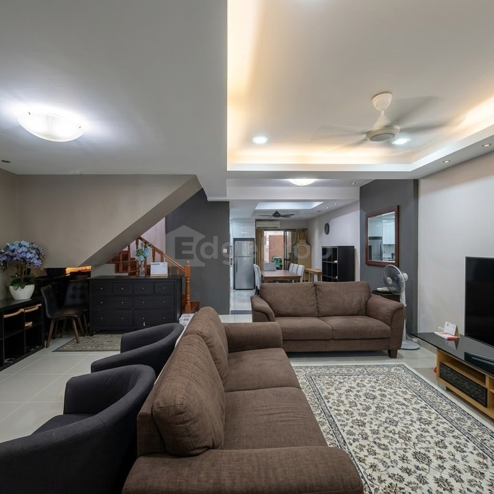 Kota Damansara Sek 8, Renovated Double Storey for Sale, Selangor, Kota Damansara