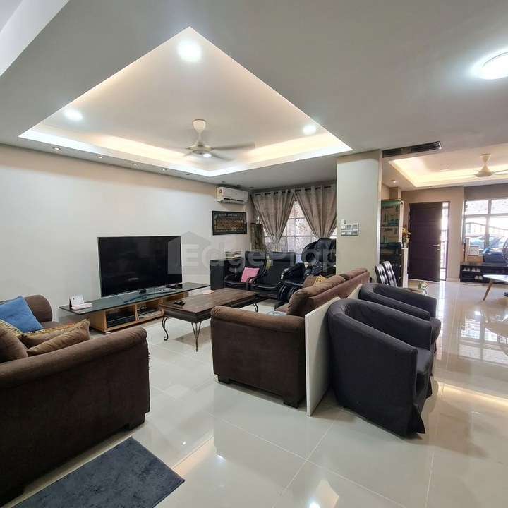 Kota Damansara Sek 8, Renovated Double Storey for Sale, Selangor, Kota Damansara