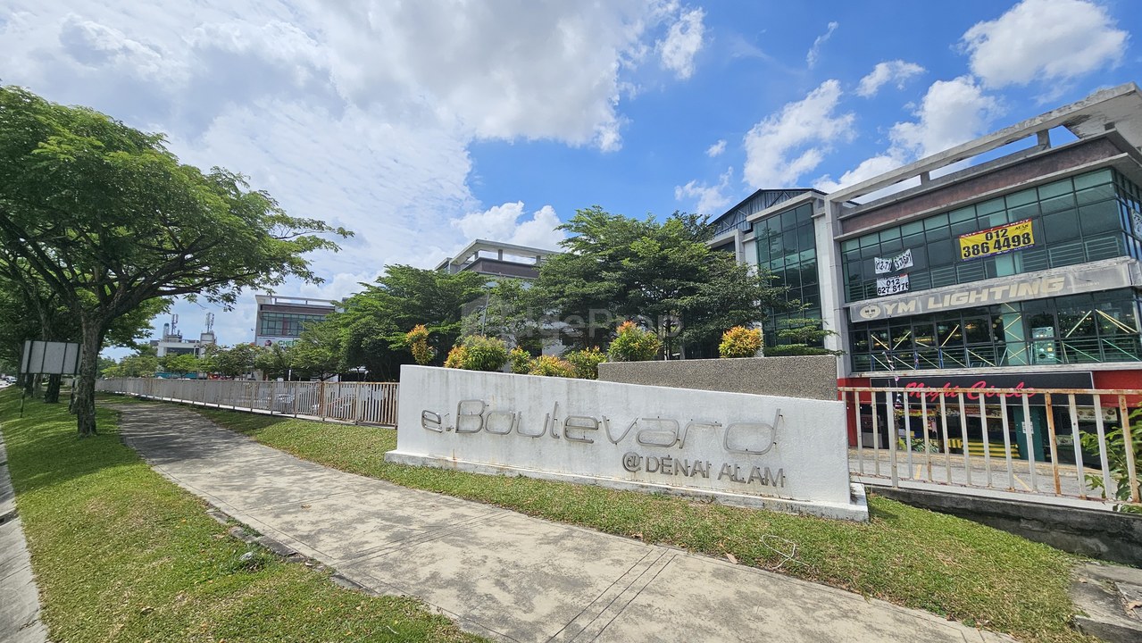 E-Boulevard, Denai Alam