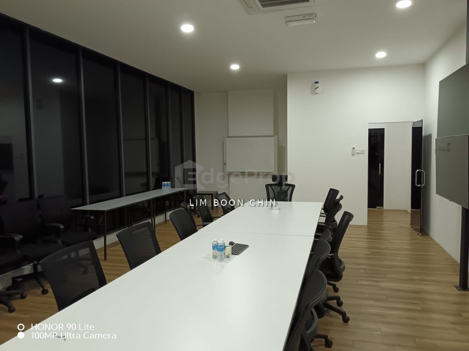 Lexa Residence