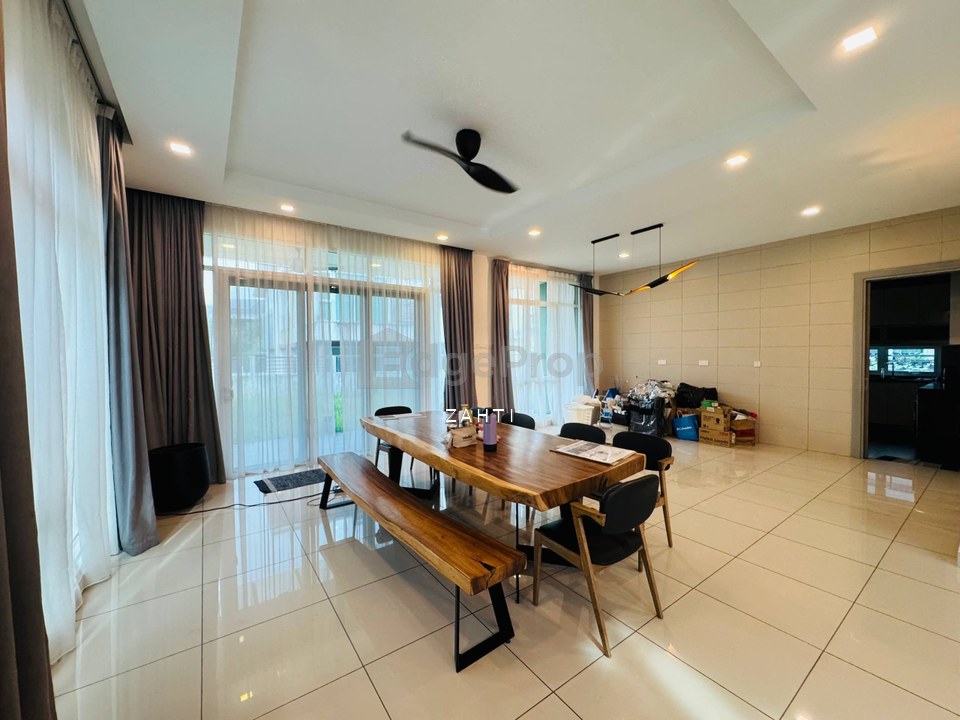 Astellia, Denai Alam. 2.5 Storey Bungalow House, End Lot For RENT, Selangor, Denai Alam