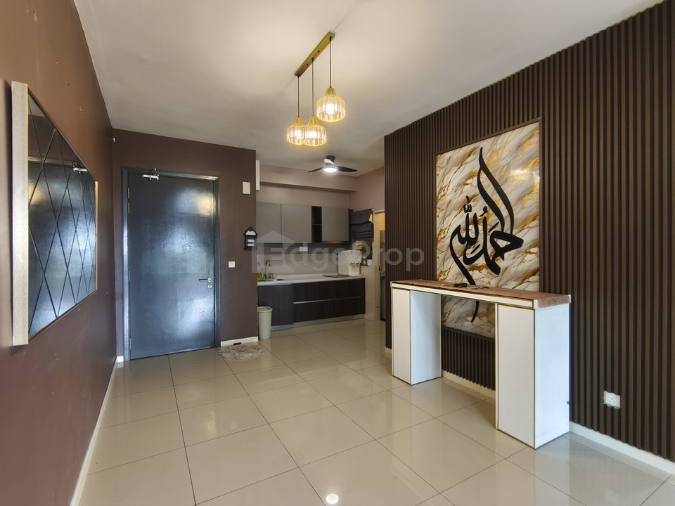 RENOVATED SENSORY RESIDENCE @ SOUTHVILLE CITY, DENGKIL, Selangor, Dengkil