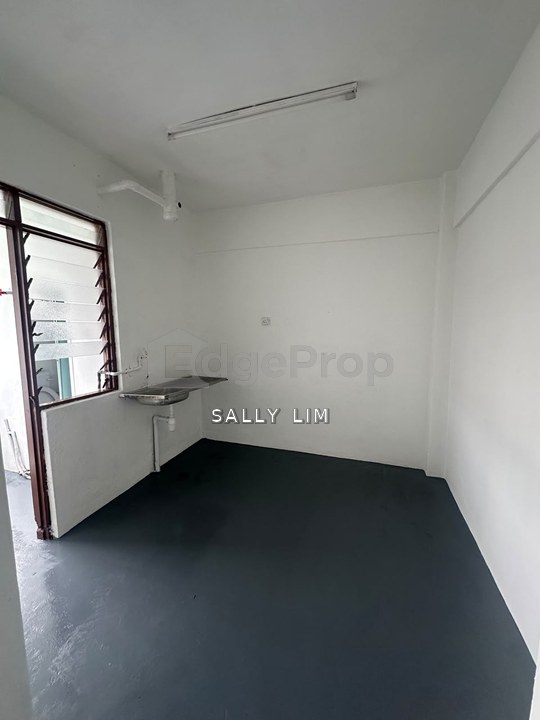 Rumah Pangsa Akasia @ Desa Cemerlang Low Cost Flat Original Unit For Sale, Johor, Ulu Tiram