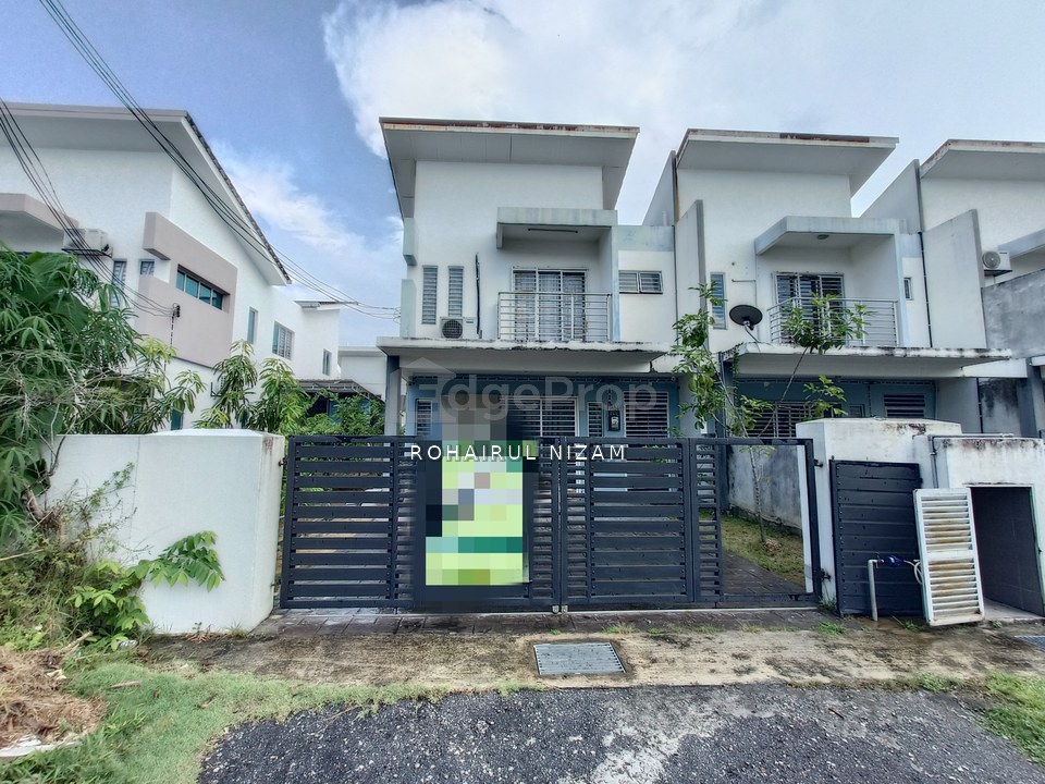 TAMAN SAUJANA RAWANG END LOT FOR SALE, Selangor, Rawang
