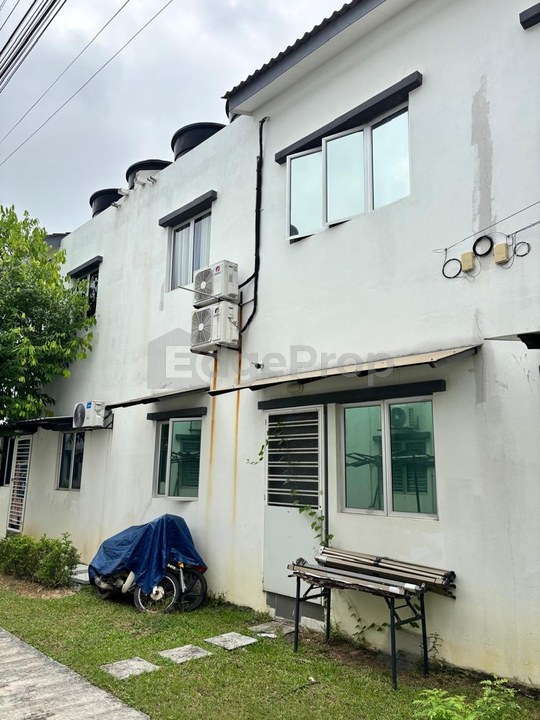 🏡TOWNHOUSE GROUND FLOOR (INTERMEDIATE)  | FOR SALE, Selangor, Dengkil