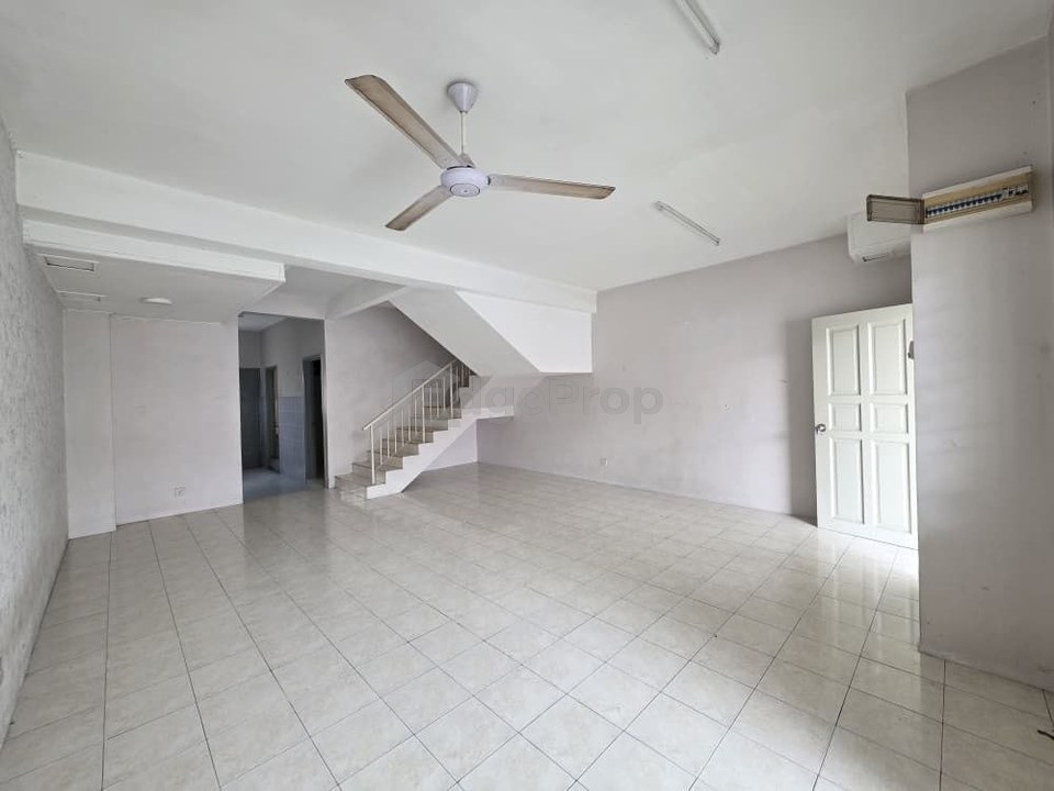 Price Reduced Below Bank Value 2 Storey House Taman Sentosa Klang, Selangor, Klang