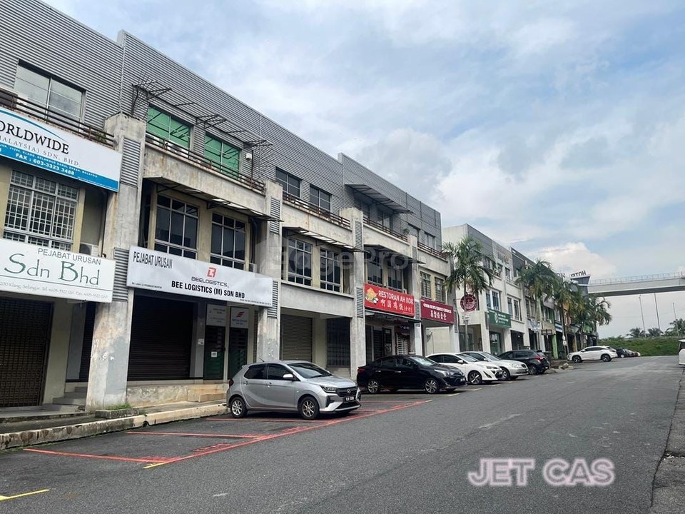 Bayu Tinggi Commercial Centre -Taipan