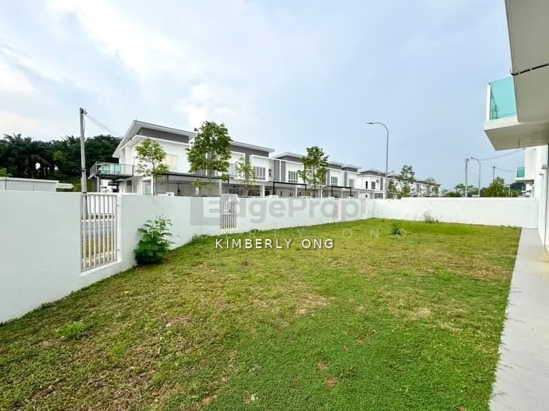 Corner House Alaris Nusari Bayu, Bandar Sri Sendayan, Negeri Sembilan, Seremban