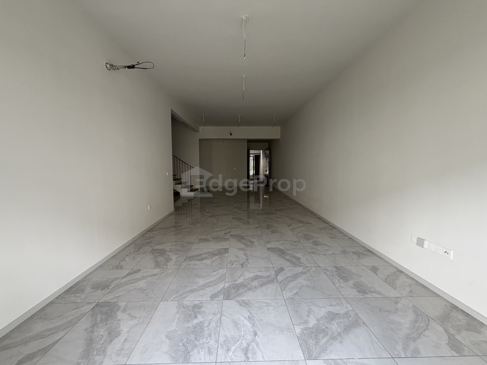 3 storey garden terrace home, Selangor, Seri Kembangan