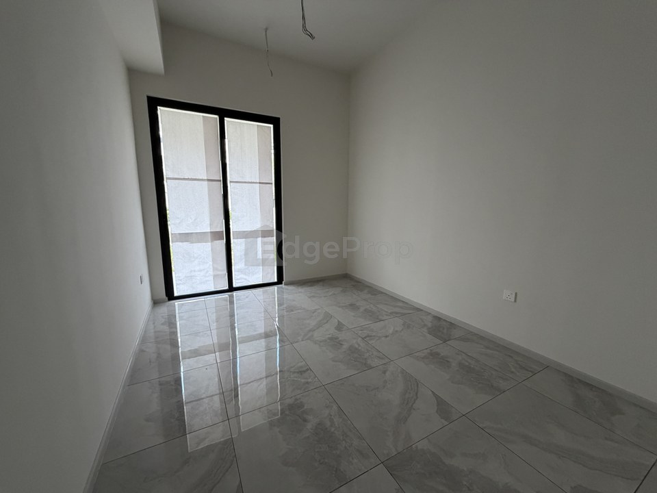3 storey garden terrace home, Selangor, Seri Kembangan