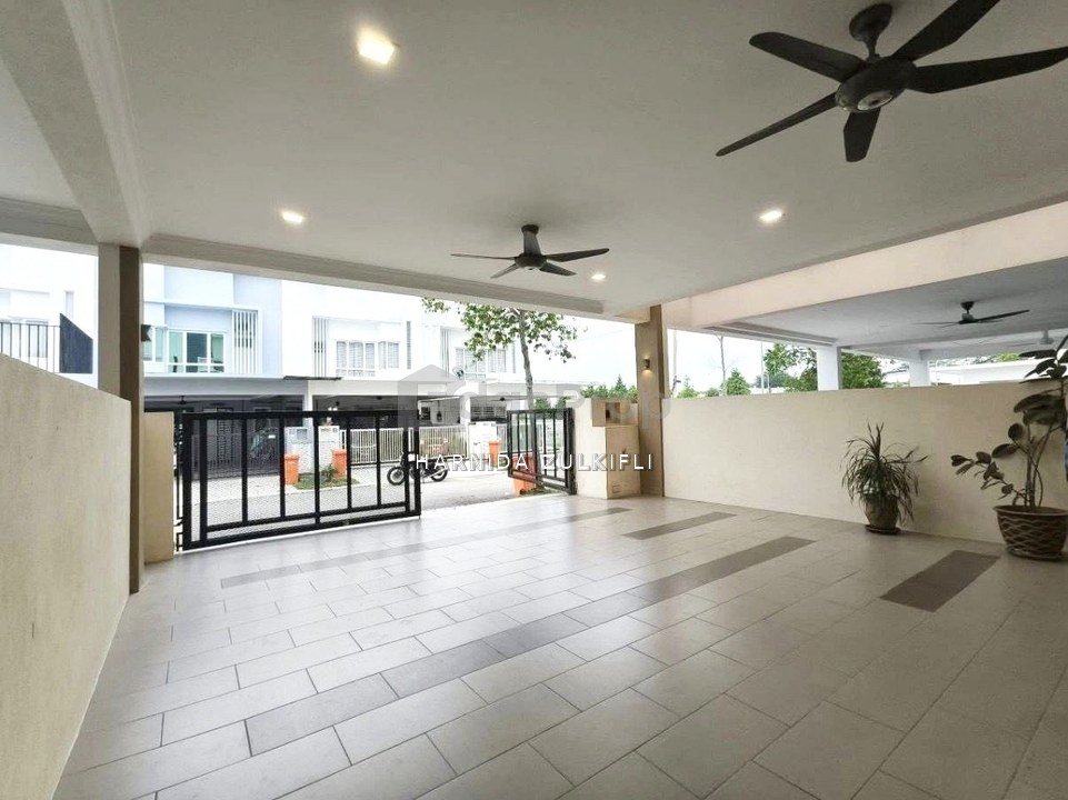 DOUBLE STOREY TERRACE @ SURIAMAN SENDAYAN FOR SALE, Negeri Sembilan, Seremban