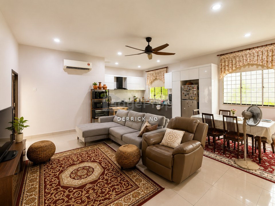 Persiaran Cinta Sayang Golf club 1 Stry Bungalow House Fully Renovation , Fully Furnish House For Sale, Kedah, Sungai Petani