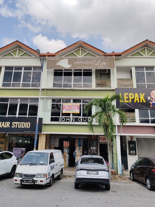 B & G Komersial Sentral