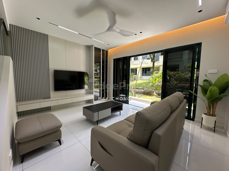 Desa ParkCity (Nadia Parkhomes)
